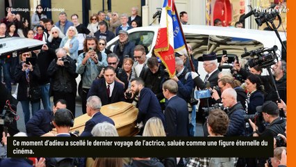 Claudia Cardinale : Sa fille, qui porte le même nom qu'elle au centre de son ultime voyage, elle a pris la parole devant l'assemblée