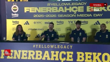 Fenerbahçe'nin basketbolcuları, basın mensuplarıyla bir araya geldi