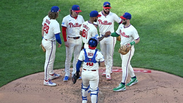 Predicting MLB Playoff Outcomes & World Series Winner