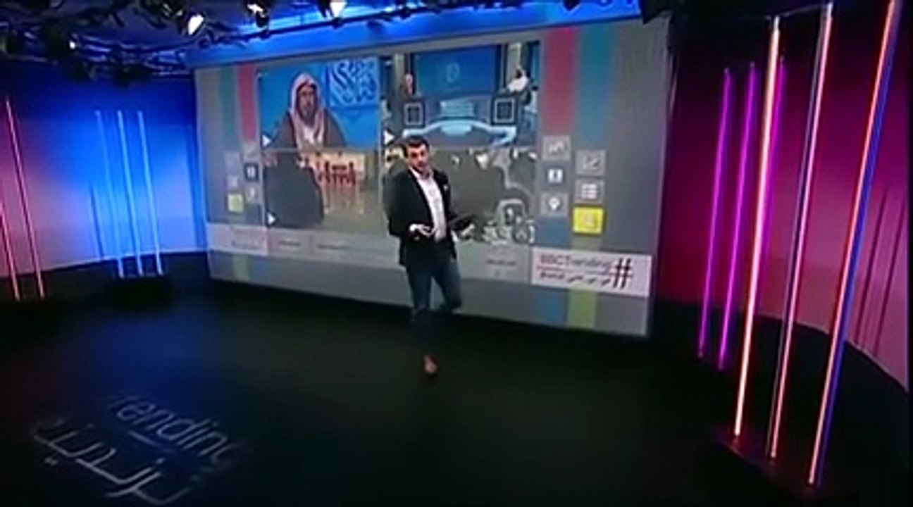 بالفيديو: الشيخ المطلق يدعو النساء إلى إعانة أزواجهن على الزواج من أخريات