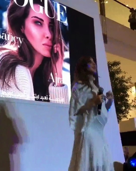 بالفيديو.. رغم الحمل نانسي عجرم ترقص على المسرح