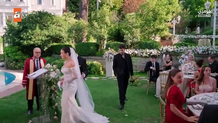 مسلسل عيناك كالبحر الاسود الحلقة 5 مترجمة