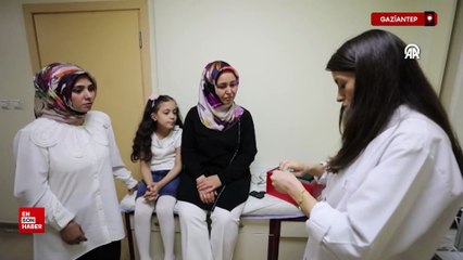 Gaziantep'te işitme engelli anne ve kızı, biyonik kulakla birbirini daha rahat duydu