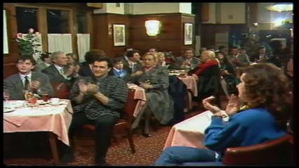 Caffè Paszkowsky. Narciso Parigi canta live: Il nostro giorno. (E' Carnevale in città) TCT - 1987