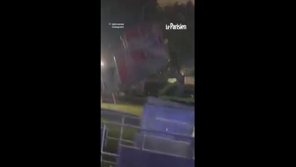 Un manège se casse, des dizaines de personnes restent coincées