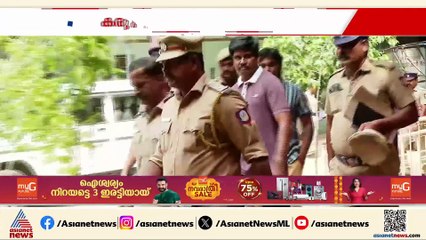 കരൂർ ദുരന്തം; TVK നേതാക്കൾ പൊലീസ് നീരീക്ഷണത്തിൽ