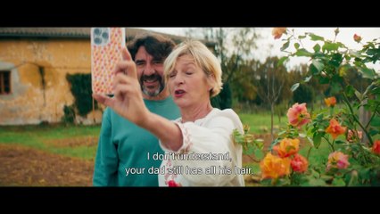 Bald Is the New Black /  Certains l aiment chauve - Trailer
