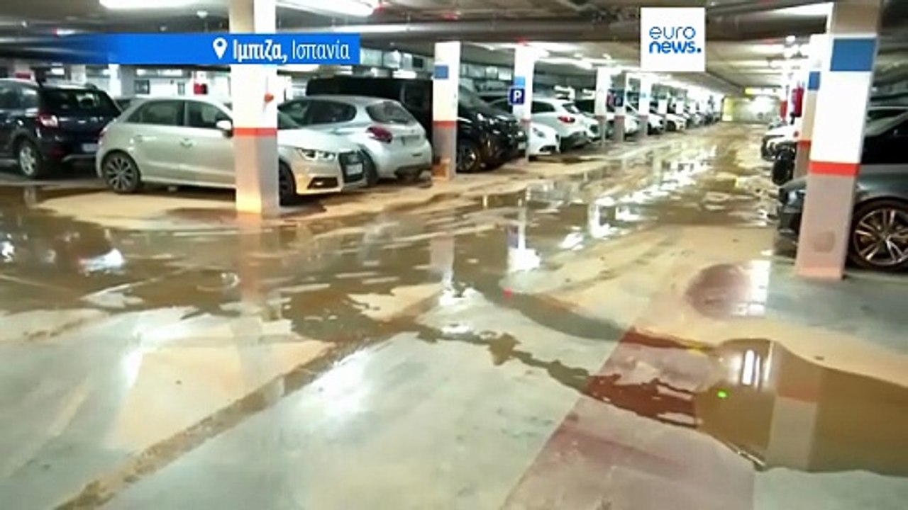 Χαός στις συγκοινωνίες μετά από εκτεταμένες πλη...