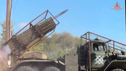 Russia captures new settlement from Ukraine, Ukraine reports counter-offensive progress