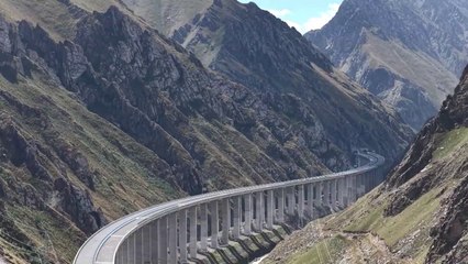 Expanding transport network spurs growth, connectivity across Xinjiang