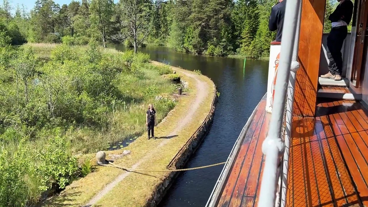Das älteste Passagierschiff der Welt mit Übernachtungsmöglichkeit auf dem Göta Kanal