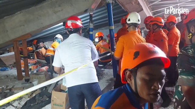 Effondrement d'une école en Indonésie: 90 personnes sous les décombres