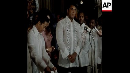 MOHAMMED ALI CON EL PRESIDENTE MARCOS