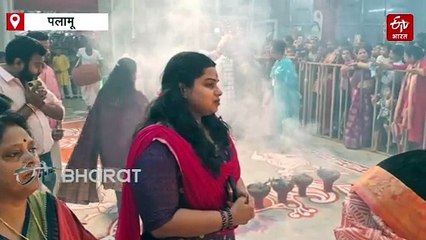 पंडालों का निरीक्षण करने सड़क पर उतरीं एसपी, कहा- पलामूवासियों की खुशहाली की कामना, गुरुवार से शुरू होगा विसर्जन