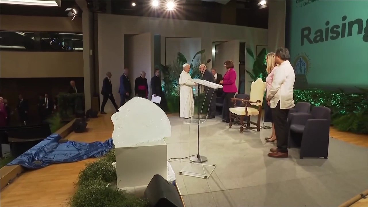 Schwarzenegger Calls Pope Leo an “Action Hero” While Urging Global Climate Action