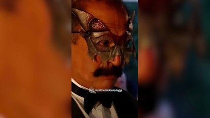Escena de "No hay un piquito para mí?" de Los Simuladores