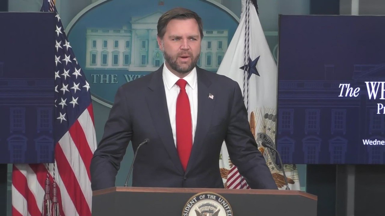 JD Vance Delivers FIERY Speech at White House Briefing on Government Shutdown