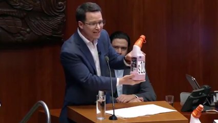 Ricardo Anaya propone que el litro de Gasolina quede en 10 pesos