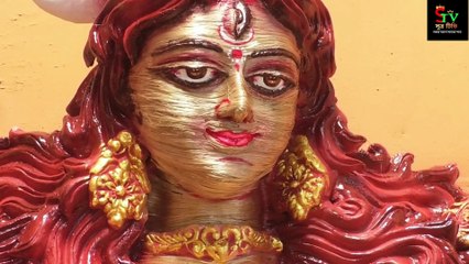 নাটোরে এবার দুর্গোৎসবের আসল চমক—পাটের তৈরি দুর্গাপ্রতিমা! 🌾✨