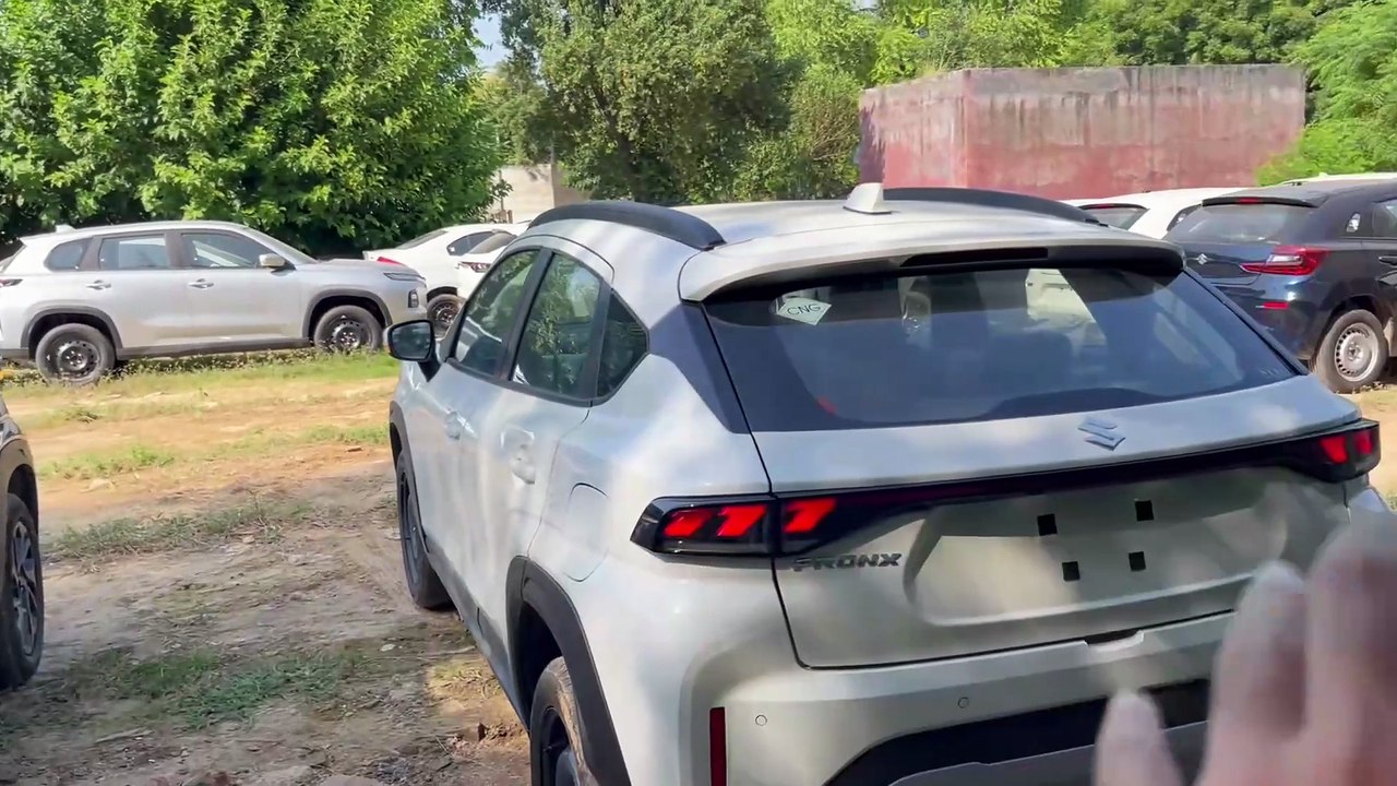 Maruti Suzuki Fronx Delta vs Delta+ Comparison Which Variant You Should Buy After GST Reforms #fronx #marutisuzukifronx #delta #deltaplus #comparison #deltavsdeltaplus #car #carlover #fronxlover