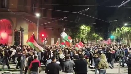 Firenze, la manifestazione dopo il blocco della Flotilla: centinaia in piazza, viali bloccati