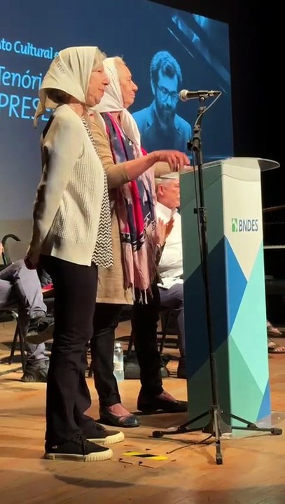 La Asociación Madres de Plaza de Mayo, presente en el homenaje a Tenorio Jr