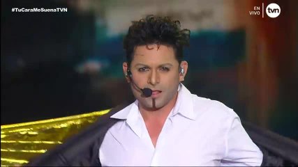 ¡Besos y mucha seducción! Robin fue el encantador turco Tarkan