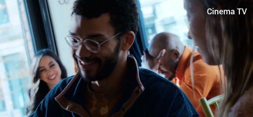 Los Voyeurs (2021) Película Completa en Español Latino