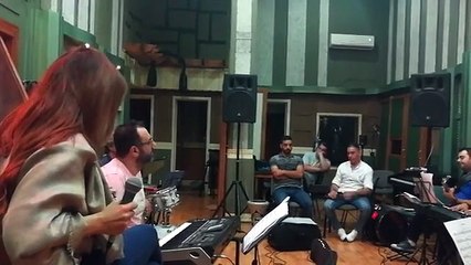 كارول سماحة تتعرّض لموقف محرج على المسرح