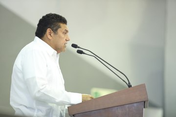 Javier May, gobernador de Tabasco, ofrece mensaje conmemorativo a un año de su mandato