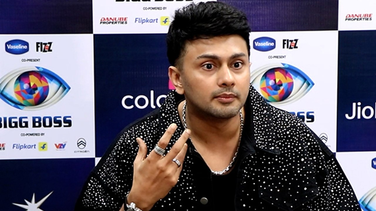 Bigg Boss 19 Awez Darbar First Interview After Eviction Video Viral, 'Nagma के अलावा...'