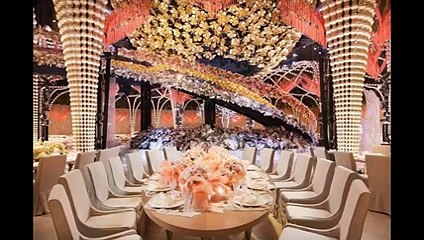 بالفيديو: توزيع ايفون 8 على المعازيم في أحدى الأفراح بالمملكة