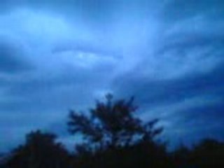 Bursa'nın inegöl ilcesinde Ezan Okurken Semadaki Göz