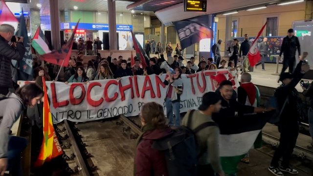 A Milano migliaia in piazza per la Flotilla: occupata la stazione Cadorna