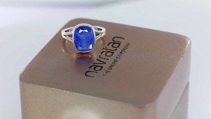 Elegant Blue Sapphire Stone Ring in Silver