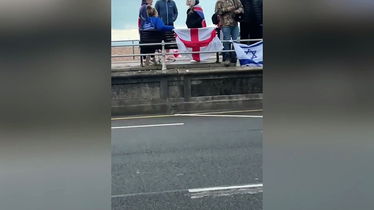 WATCH: Man standing on Southsea Esplanade with his right arm raised doing what is widely recognised as a Nazi salute