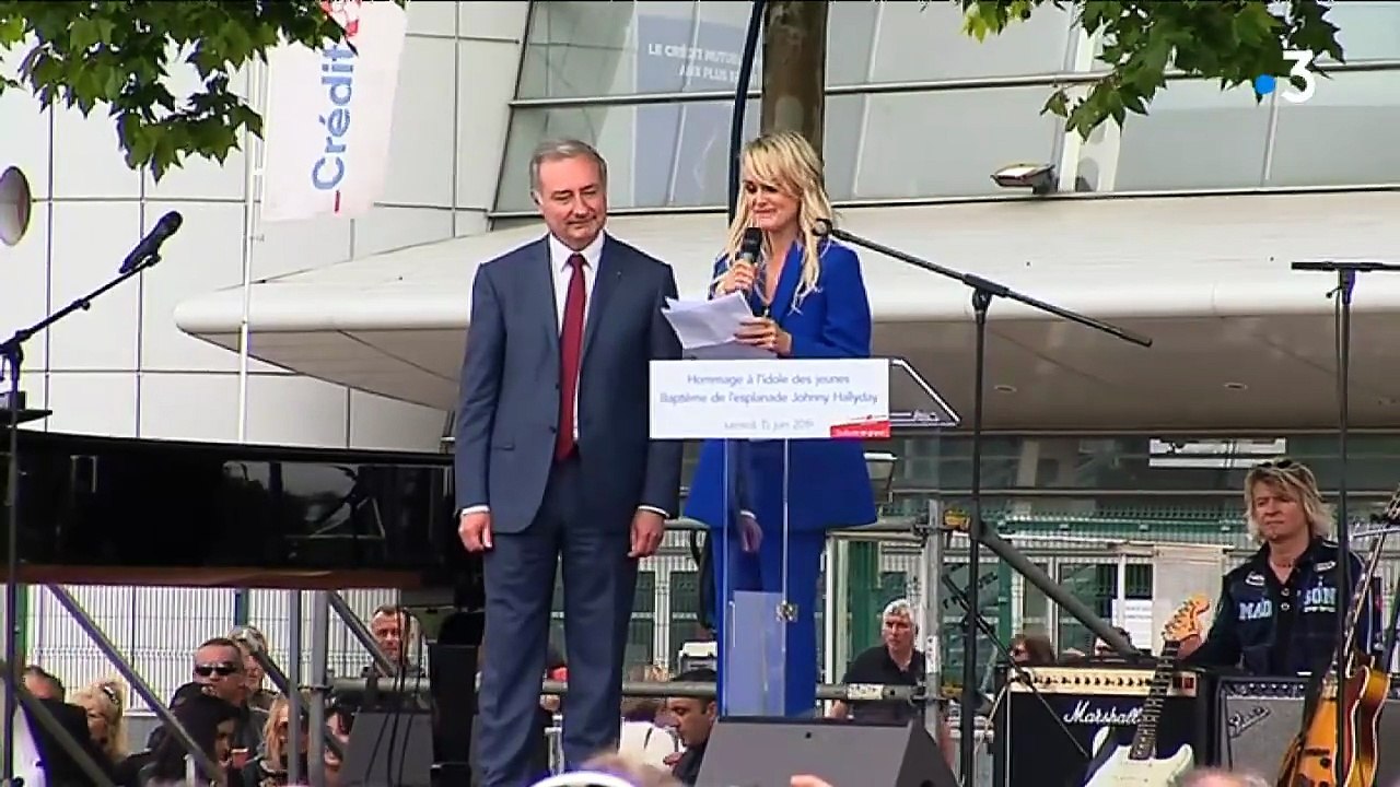 Johnny Hallyday – 15 juin 2019 : Discours émouvant de Laeticia Hallyday à Toulouse (Extrait JT France 3)