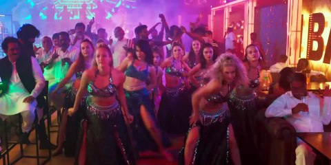Naagin Naagin 2025 _ Mouni Roy 🔥 New Bollywood Hot Item Song _ Latest Hindi Remix Song 4K _ New Bass(4K_HD)
