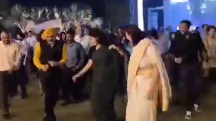 Watch: Air Force chief grooves to 'Havan Karenge' at party, video is viral