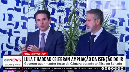 Lula celebra aprovação de projeto que amplia isenção do IR