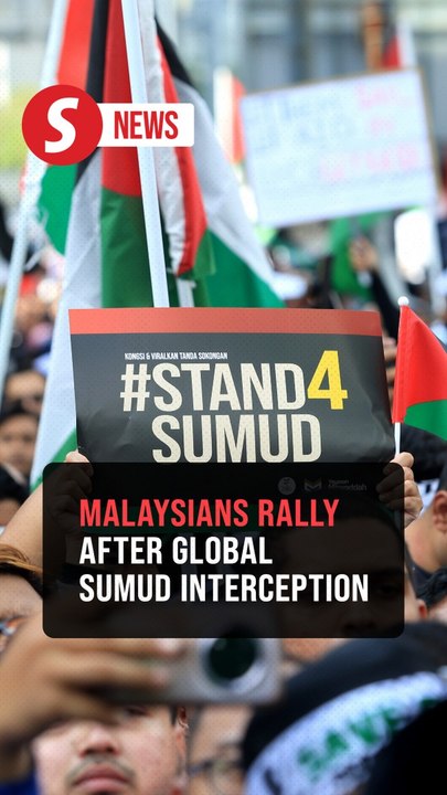 Thousands rally at US embassy, submit memorandum urging release of GSF volunteers