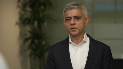 Policing to be 'stepped up' at London synagogues after Manchester attack, says Khan
