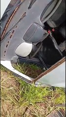 Veículo capota e quatro são socorridos na Grande Maceió