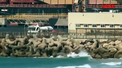 Flotilla, le imbarcazioni intercettate da Israele arrivano al porto di Ashdod