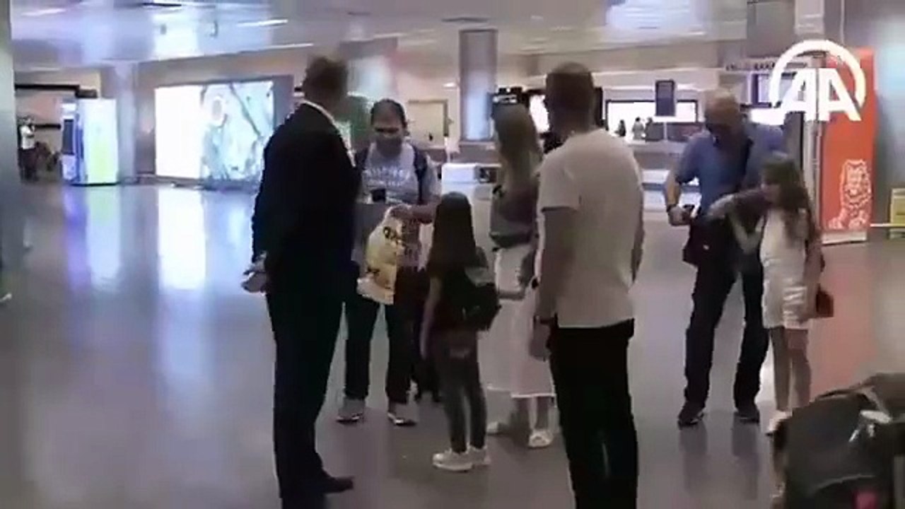 هذا ما فعلته نانسي عجرم لحظة وصولها لتركيا