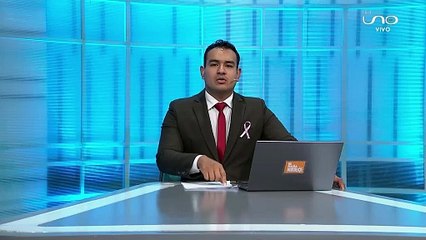 MICRO CHOCO CONTRA UN POSTE DE LUZ