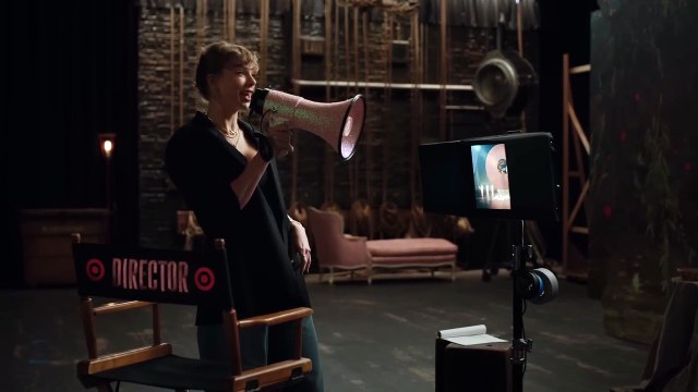 Taylor Swift sort son nouvel album The Life of a Showgirl