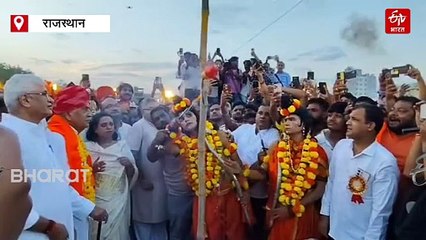 Jodhpur Dussehra : तीर बीच में रुका, पहले पुतले जले बाद में रावण, गहलोत को लेकर चर्चा