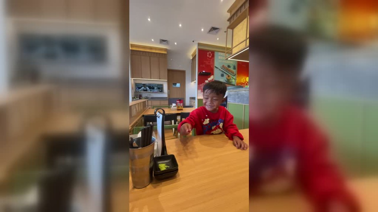 Boy Bursts Into Tears After Tasting Wasabi