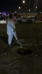 بالفيديو.. نجاة مواطن سعودي من الموت بأعجوبة بعد انقلاب سيارته في جدّة!!